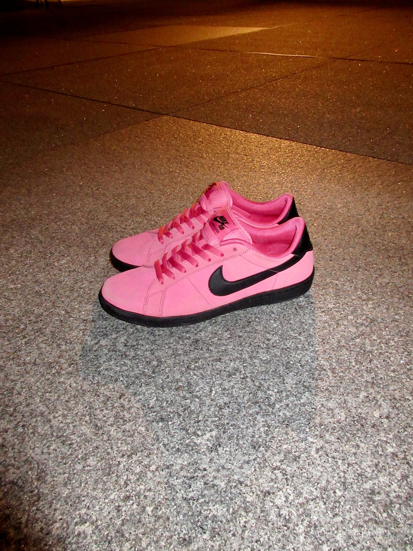 Zoom Tennis Classic, Hyper Pink